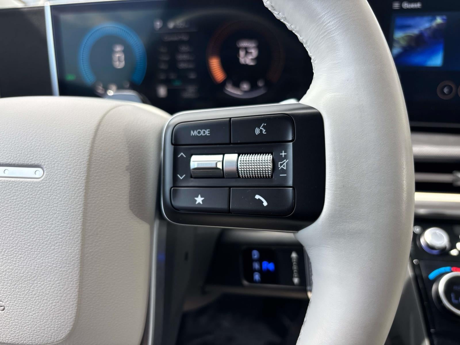 2026 Hyundai Santa Fe SEL - Photo 16