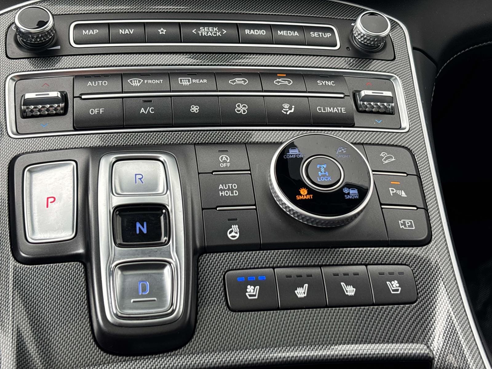2022 Hyundai Santa Fe Limited - Photo 21