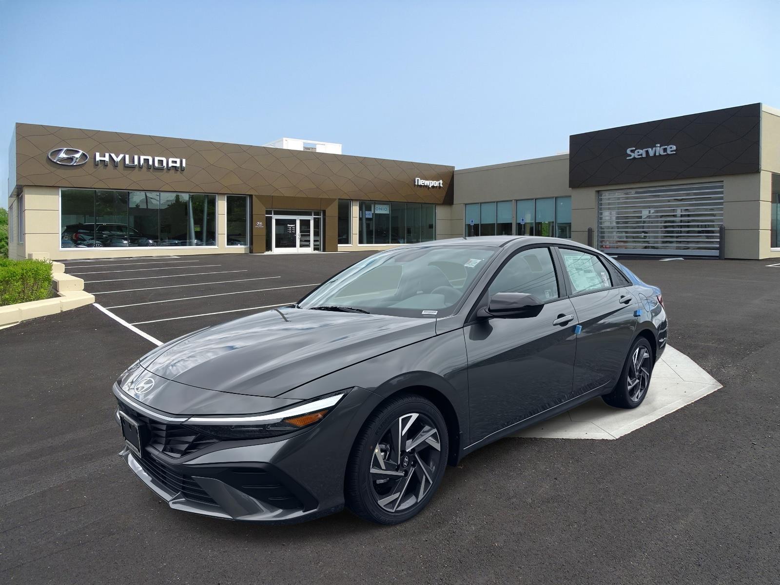 2025 Hyundai Elantra SEL's photo