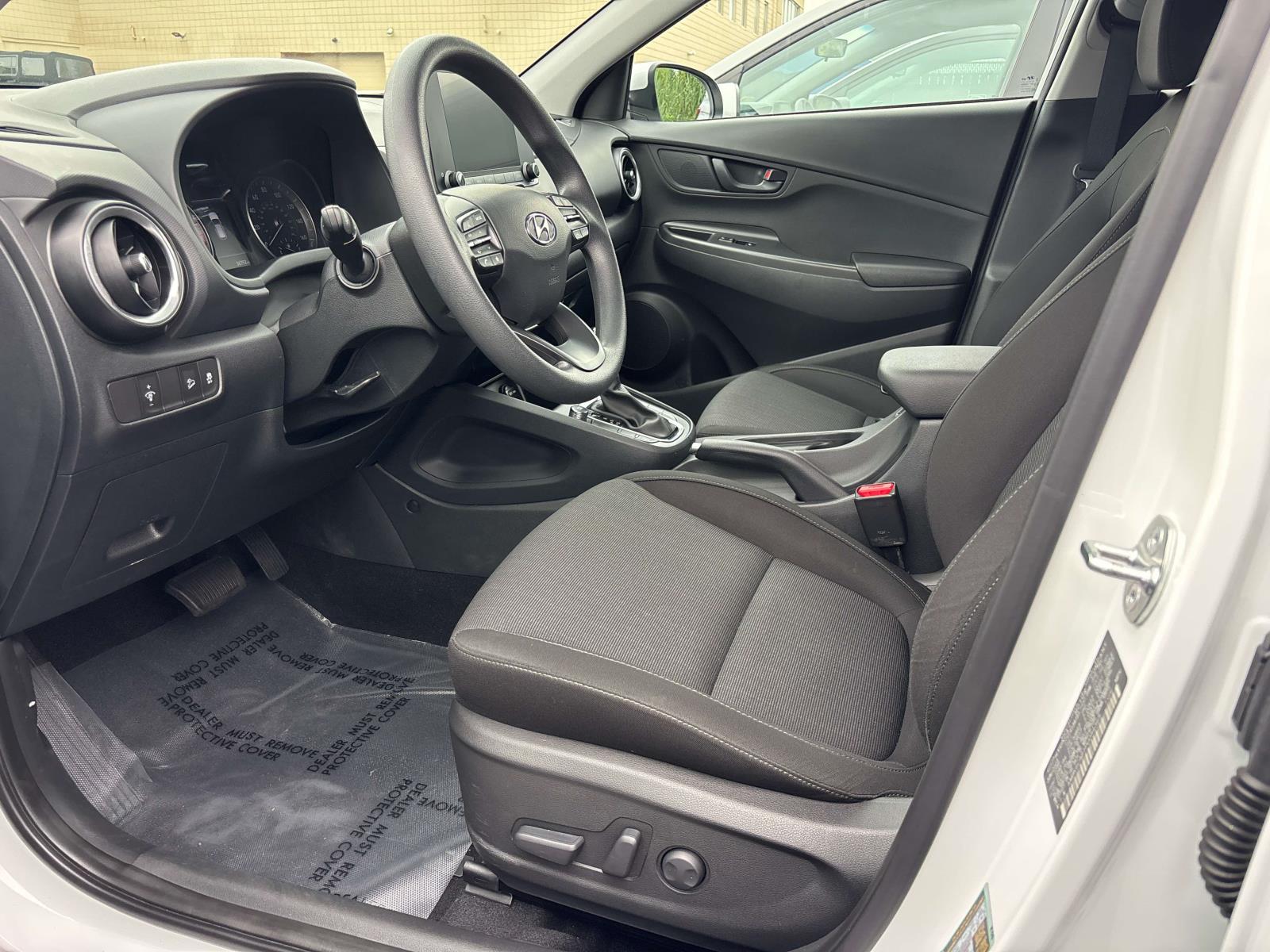 2023 Hyundai Kona SEL - Photo 7