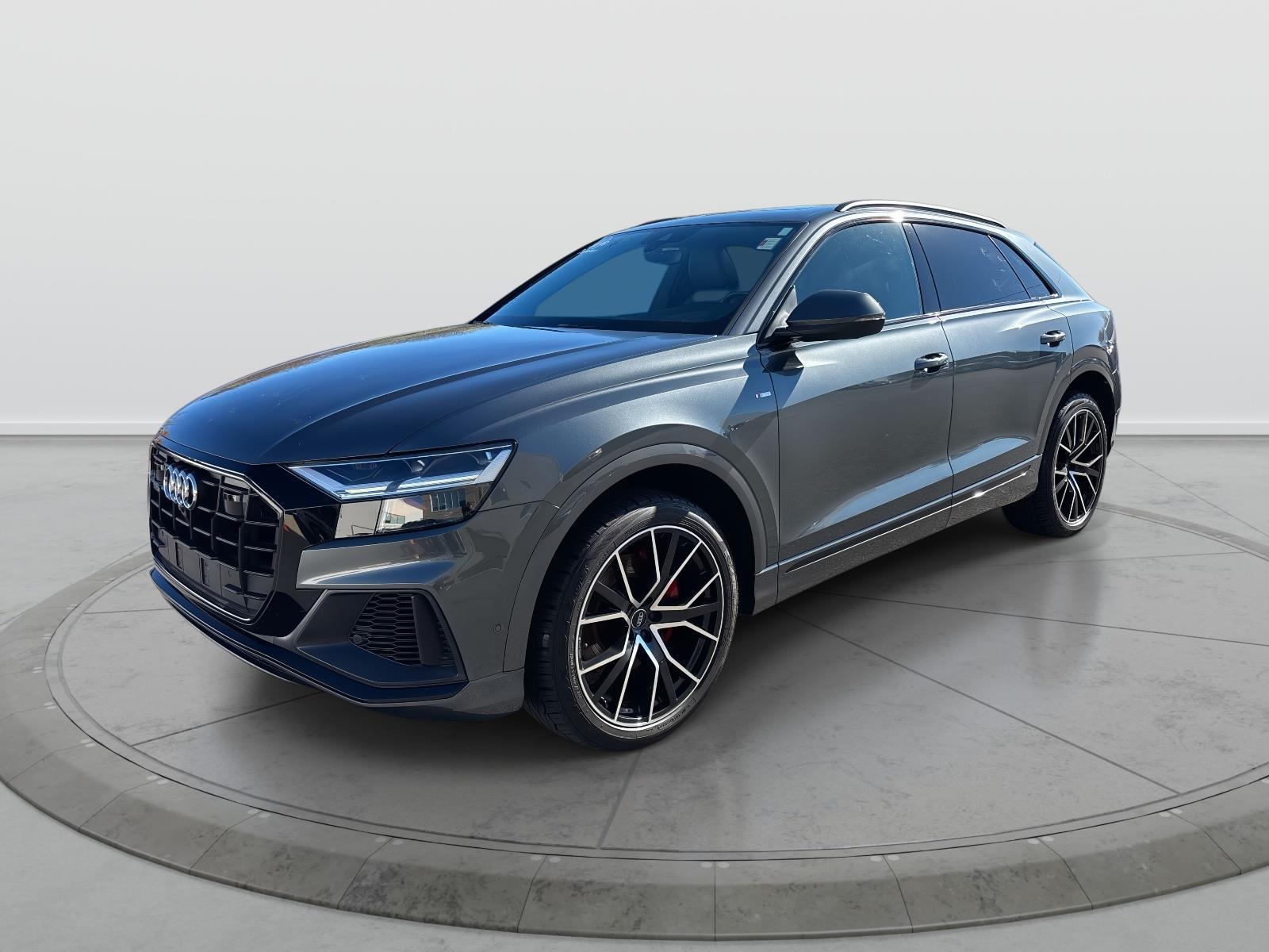 2019 Audi Q8 Premium Plus