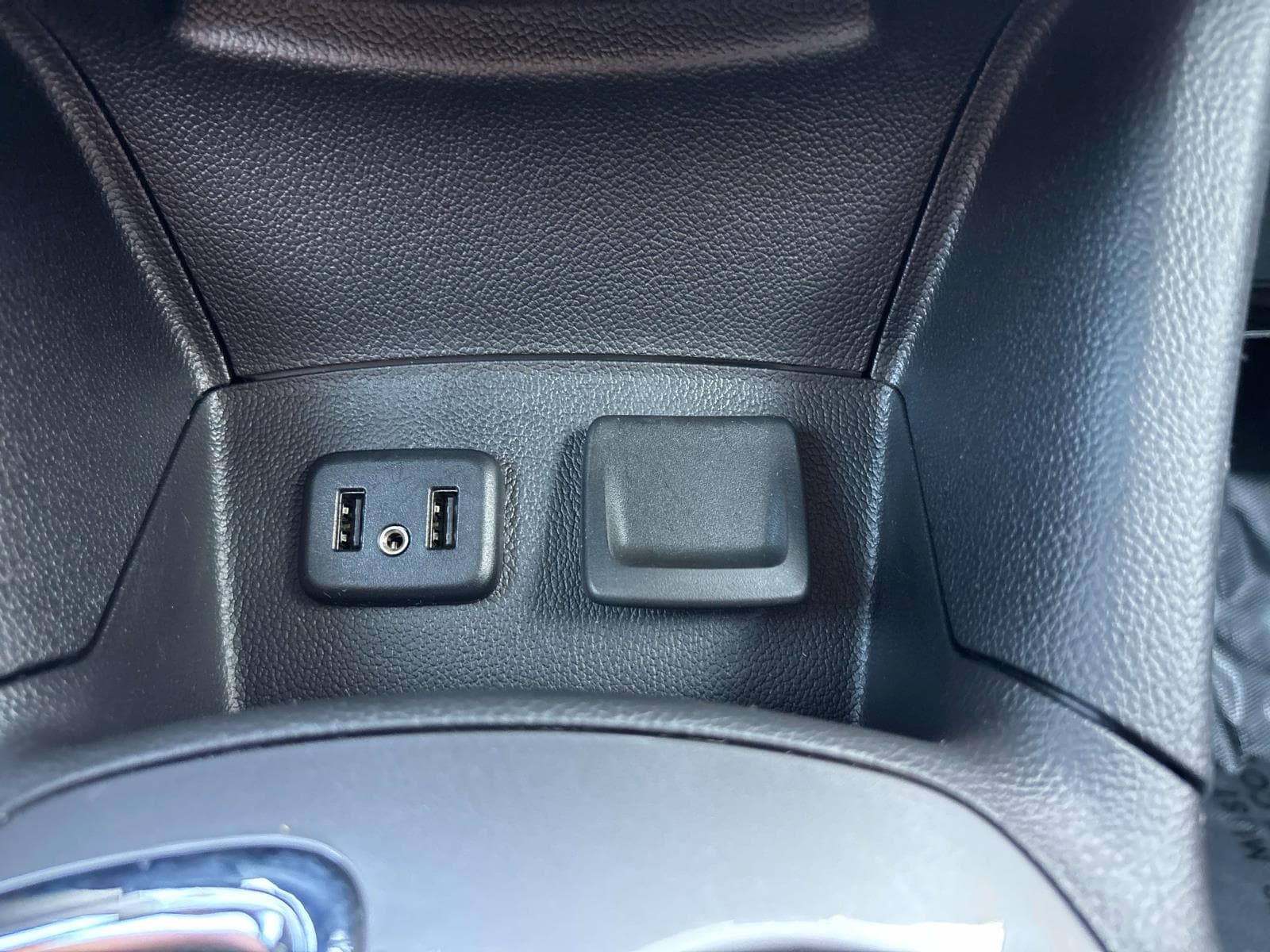 2019 Chevrolet Cruze LT - Photo 29