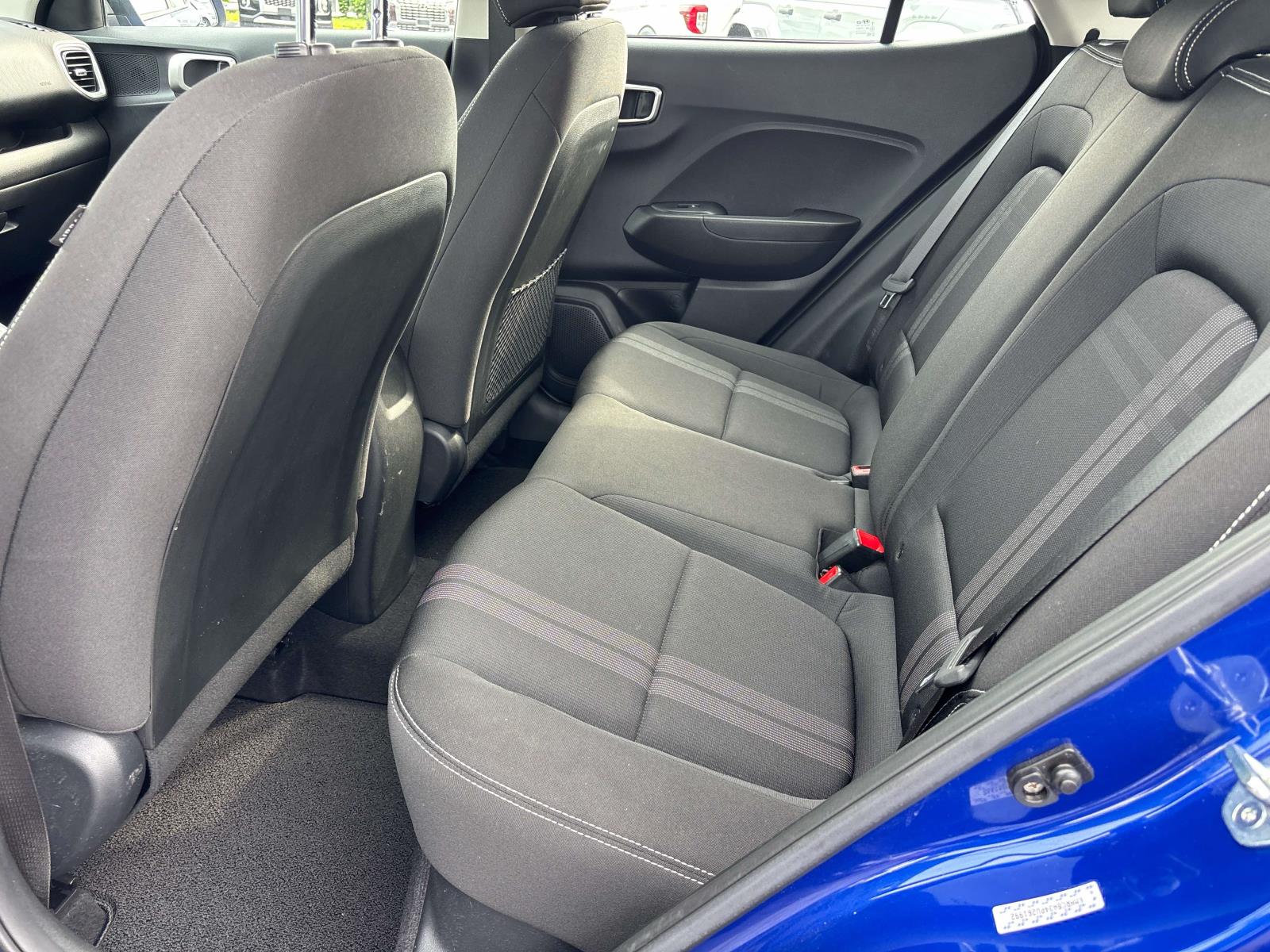 2023 Hyundai Venue SEL - Photo 11