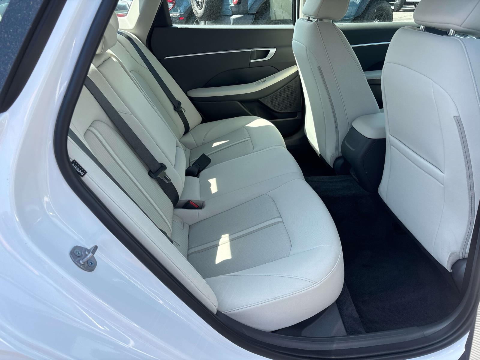 2026 Hyundai Sonata SEL - Photo 14