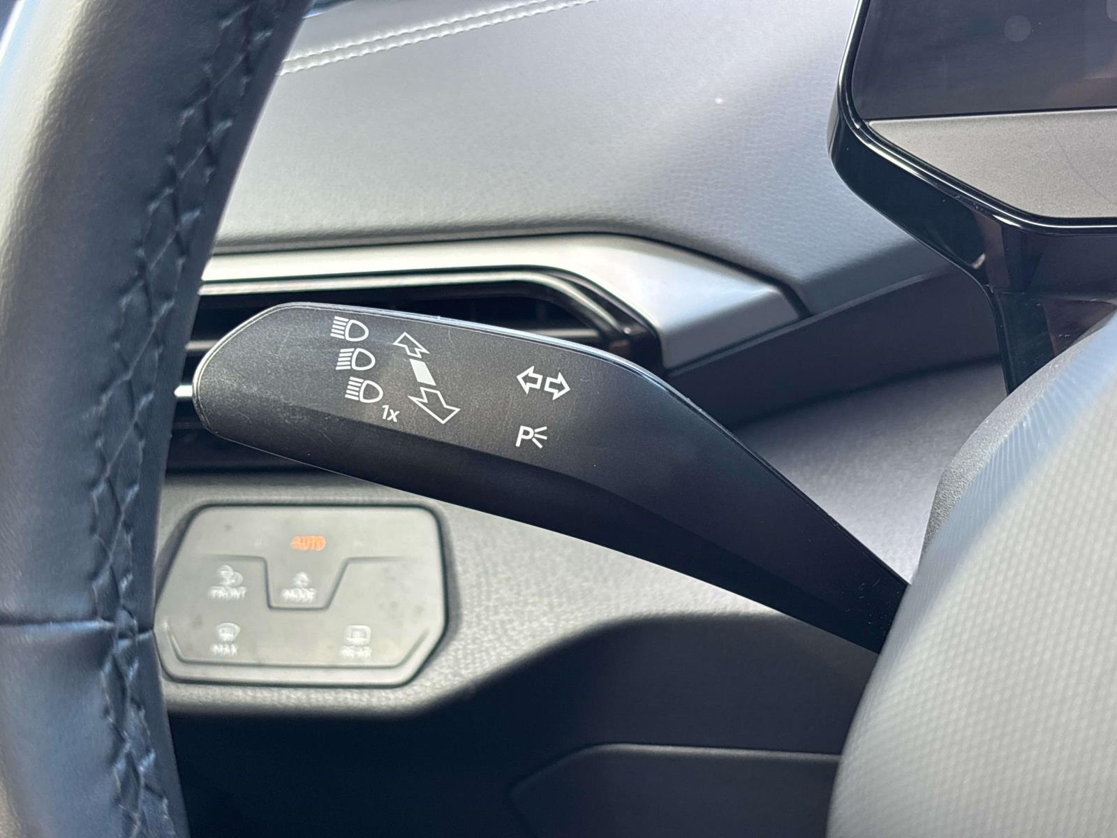 2023 Volkswagen ID.4 PRO S - Photo 27