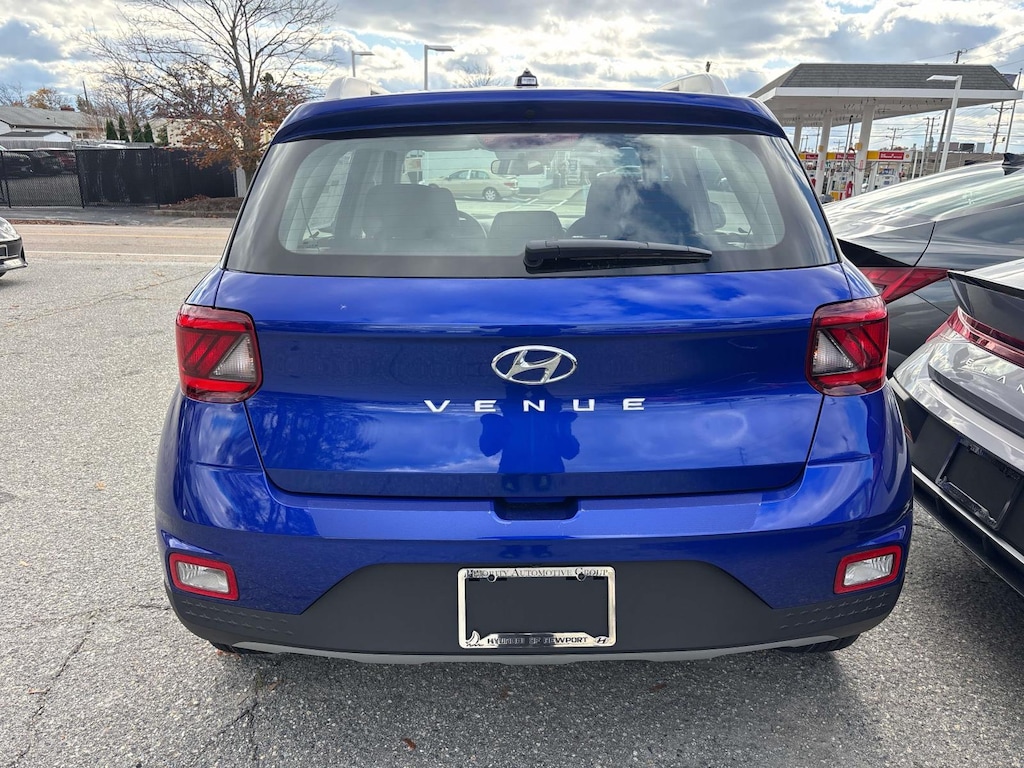 New 2026 Hyundai Venue SEL Sport Utility