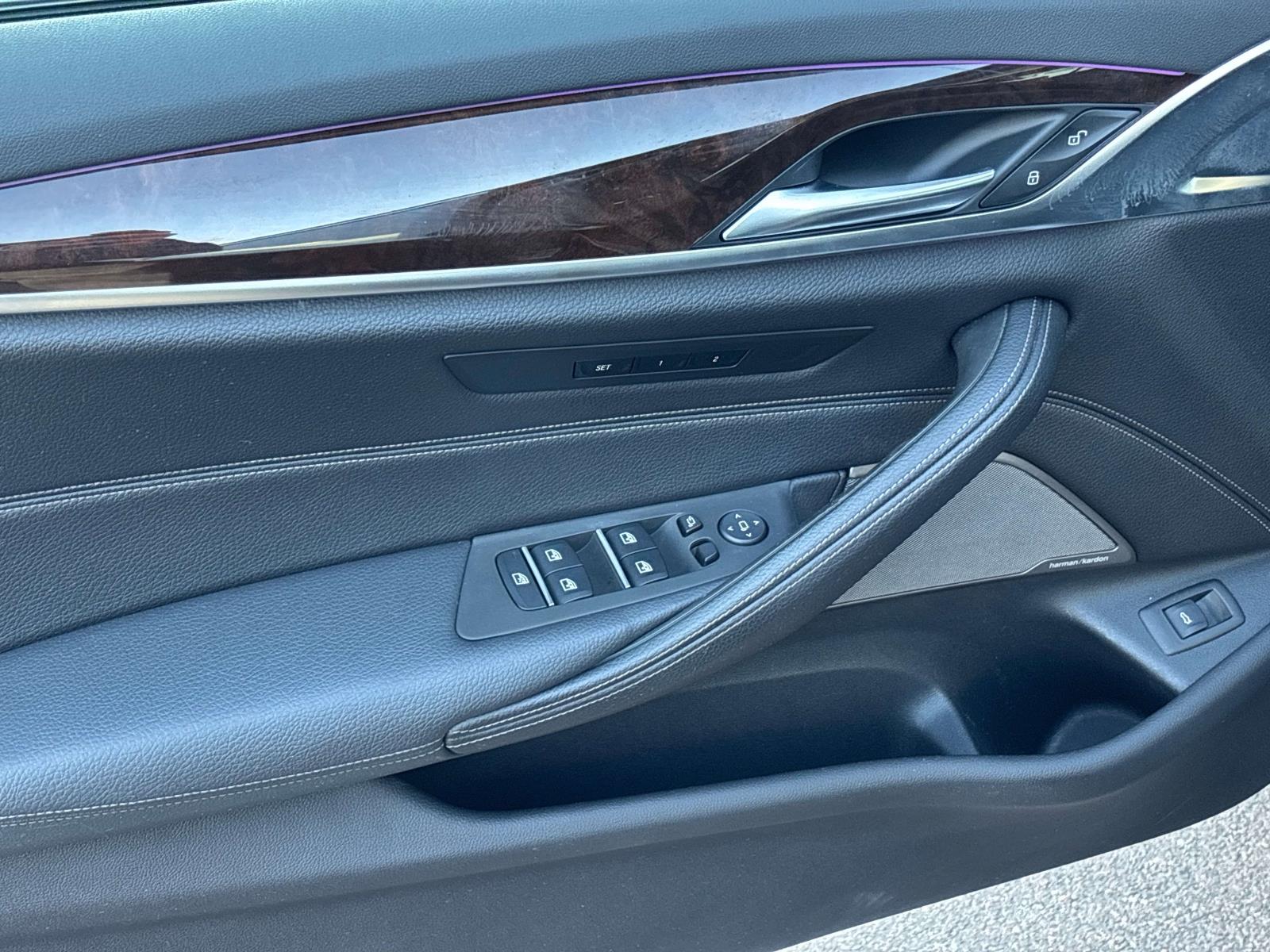 2018 BMW 5 Series 540i - Photo 16