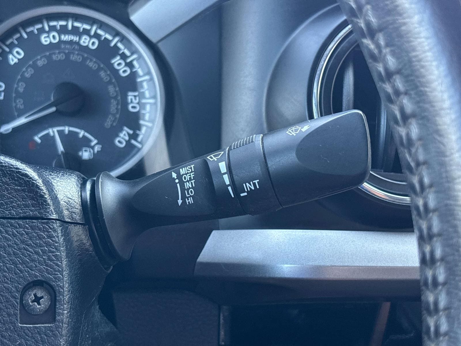 2018 Toyota Tacoma SR5 - Photo 27
