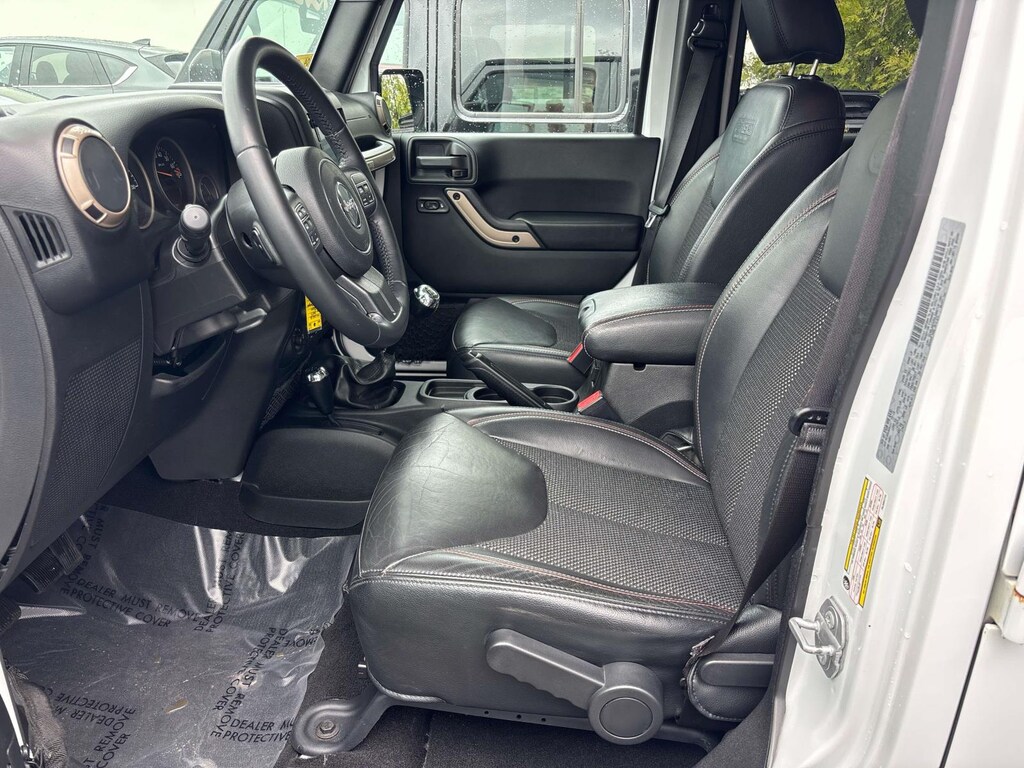 Used 2017 Jeep Wrangler JK Unlimited Sahara 4x4 SUV