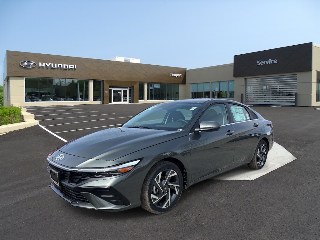 New 2026 Hyundai Elantra Hybrid Limited Car