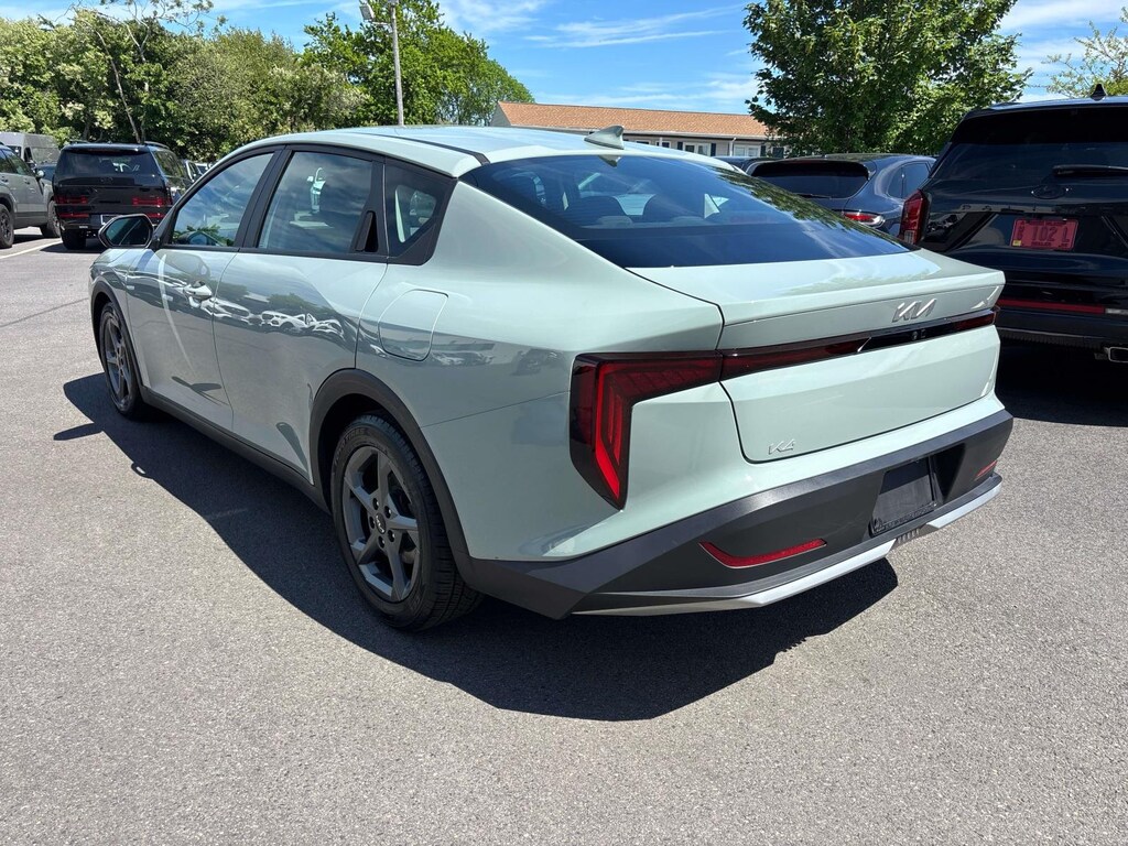 Used 2025 Kia K4 LXS Sedan