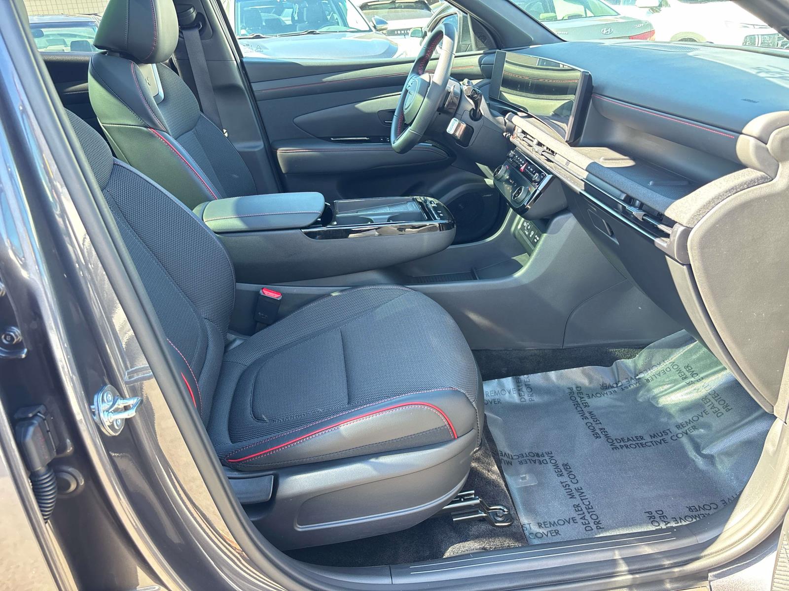 2025 Hyundai Tucson N Line - Photo 15