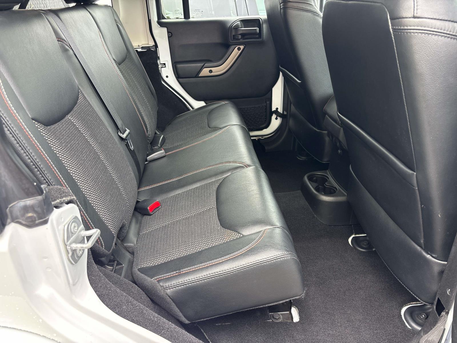 2017 Jeep Wrangler Unlimited 75th Anniversary Edition - Photo 8