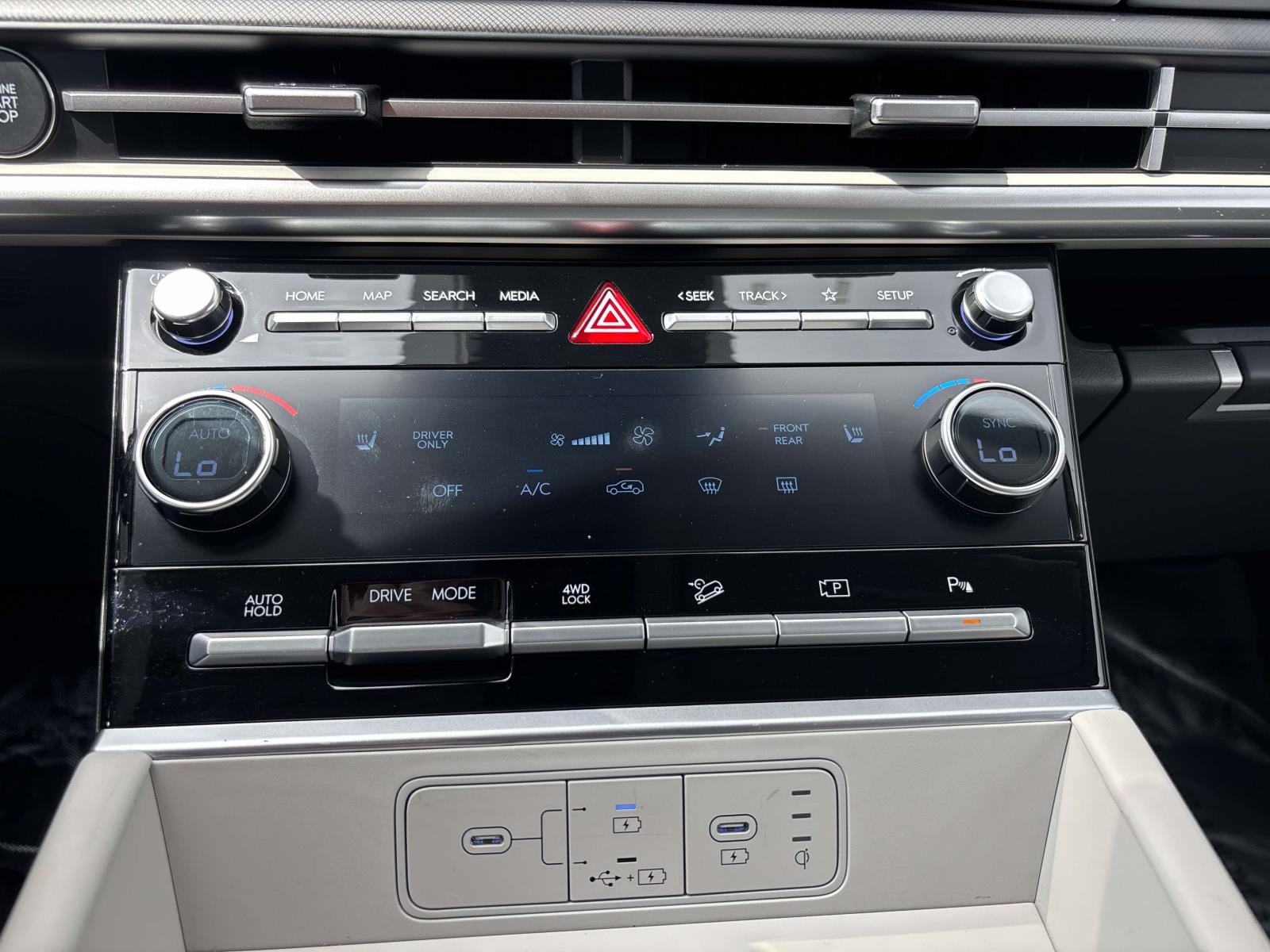 2026 Hyundai Santa Fe SEL - Photo 17