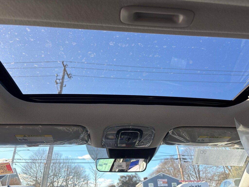 New 2026 Hyundai Elantra Hybrid Limited Car