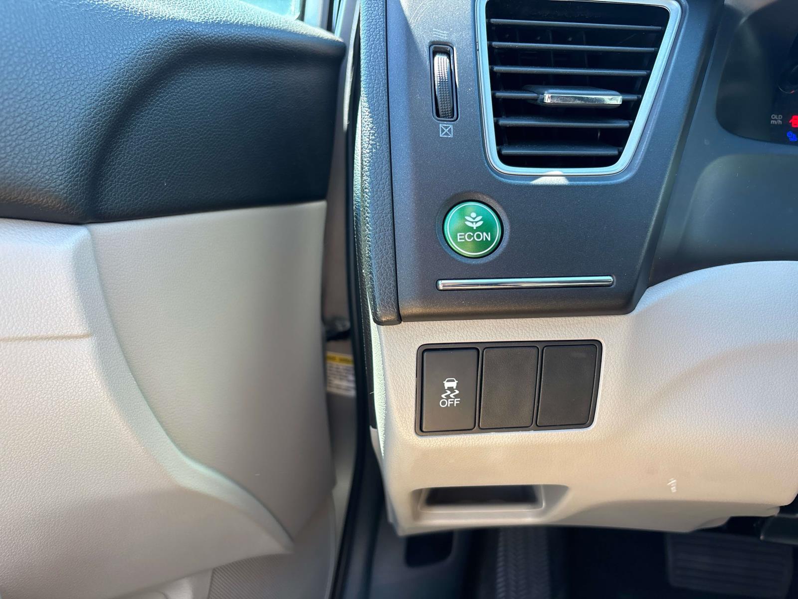 2014 Honda Civic LX - Photo 13