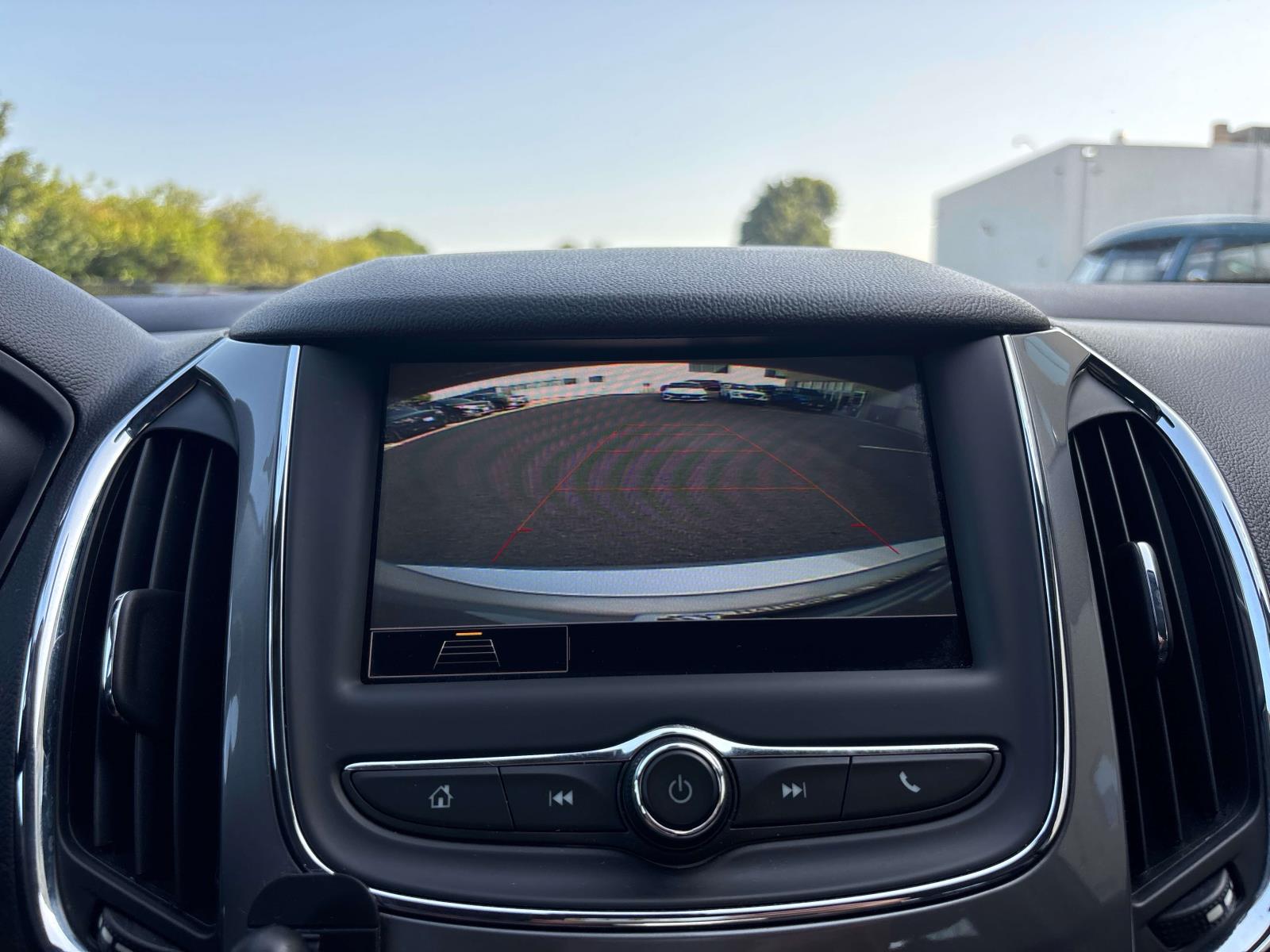 2019 Chevrolet Cruze LT - Photo 21