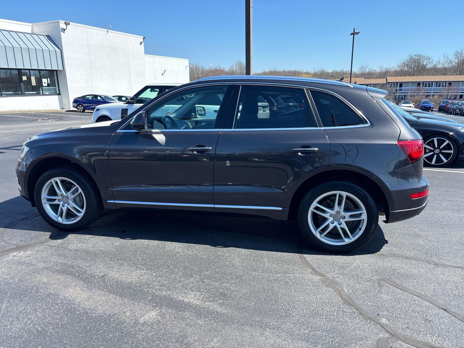 Used 2015 Audi Q5 Premium Plus with VIN WA1LFAFP6FA092301 for sale in Middletown, RI