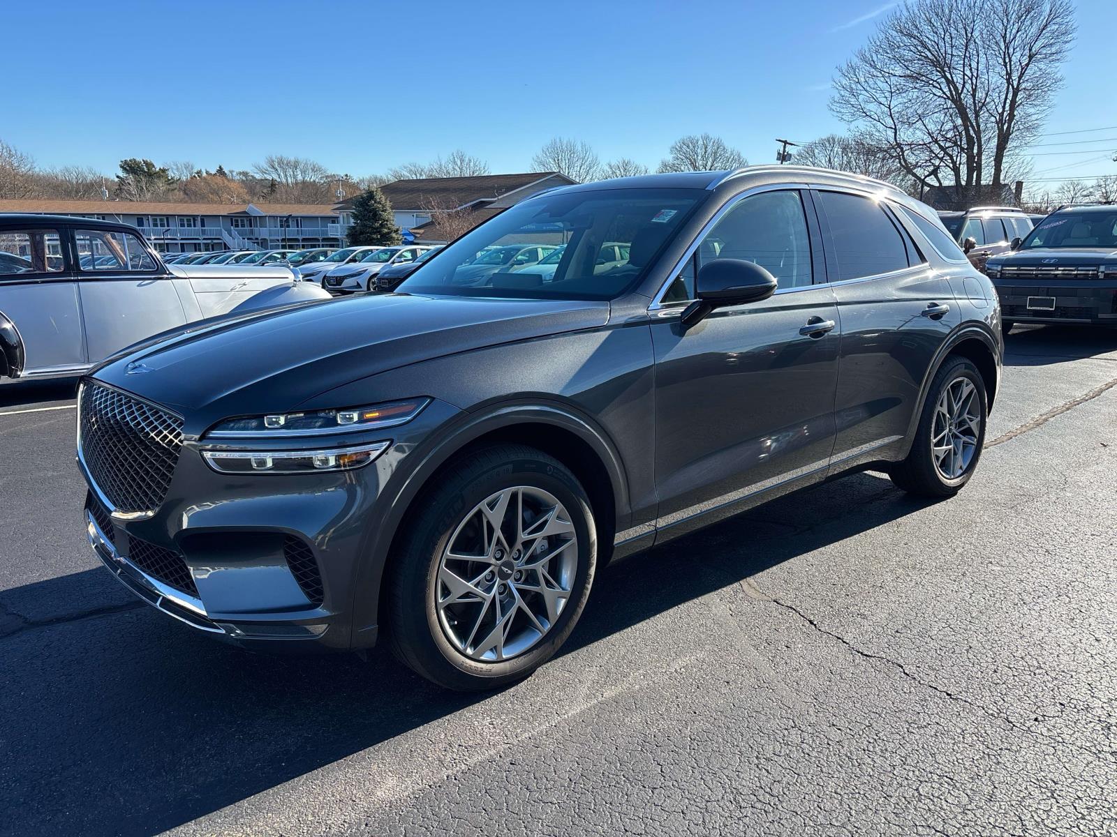 2023 GENESIS GV70 Standard's photo