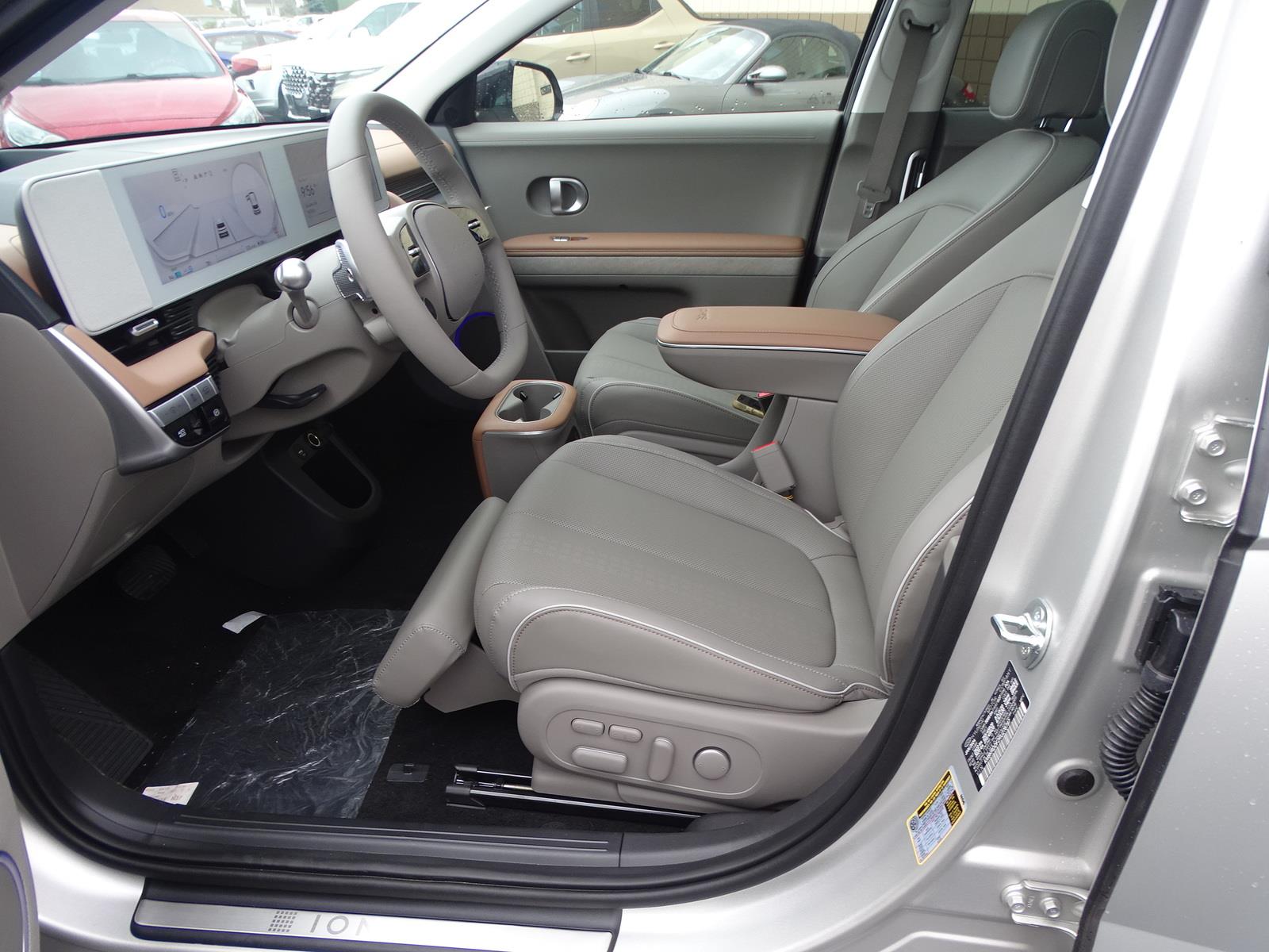 2024 Hyundai IONIQ 5 Disney100 Platinum - Photo 10