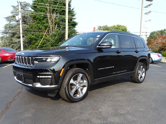 Used 2024 Jeep Grand Cherokee L Limited with VIN 1C4RJKBG7R8506336 for sale in Middletown, RI