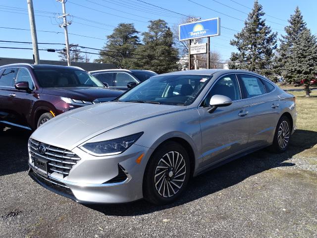 Certified 2023 Hyundai Sonata Hybrid SEL with VIN KMHL34JJ0PA082895 for sale in Middletown, RI