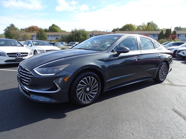 Certified 2023 Hyundai Sonata Hybrid SEL with VIN KMHL34JJ2PA064690 for sale in Middletown, RI