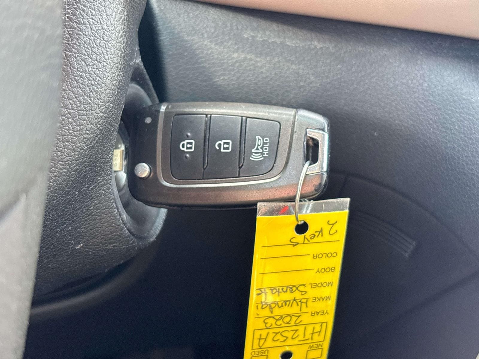 2023 Hyundai Santa Fe SE - Photo 17