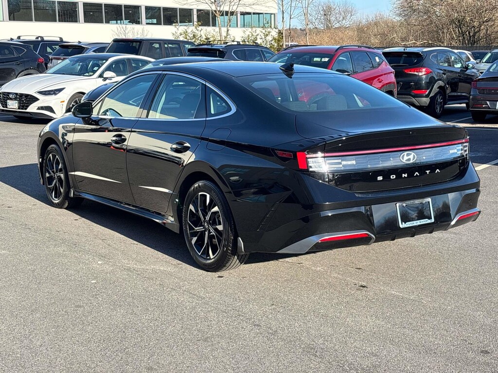 Certified 2025 Hyundai Sonata SEL Sedan