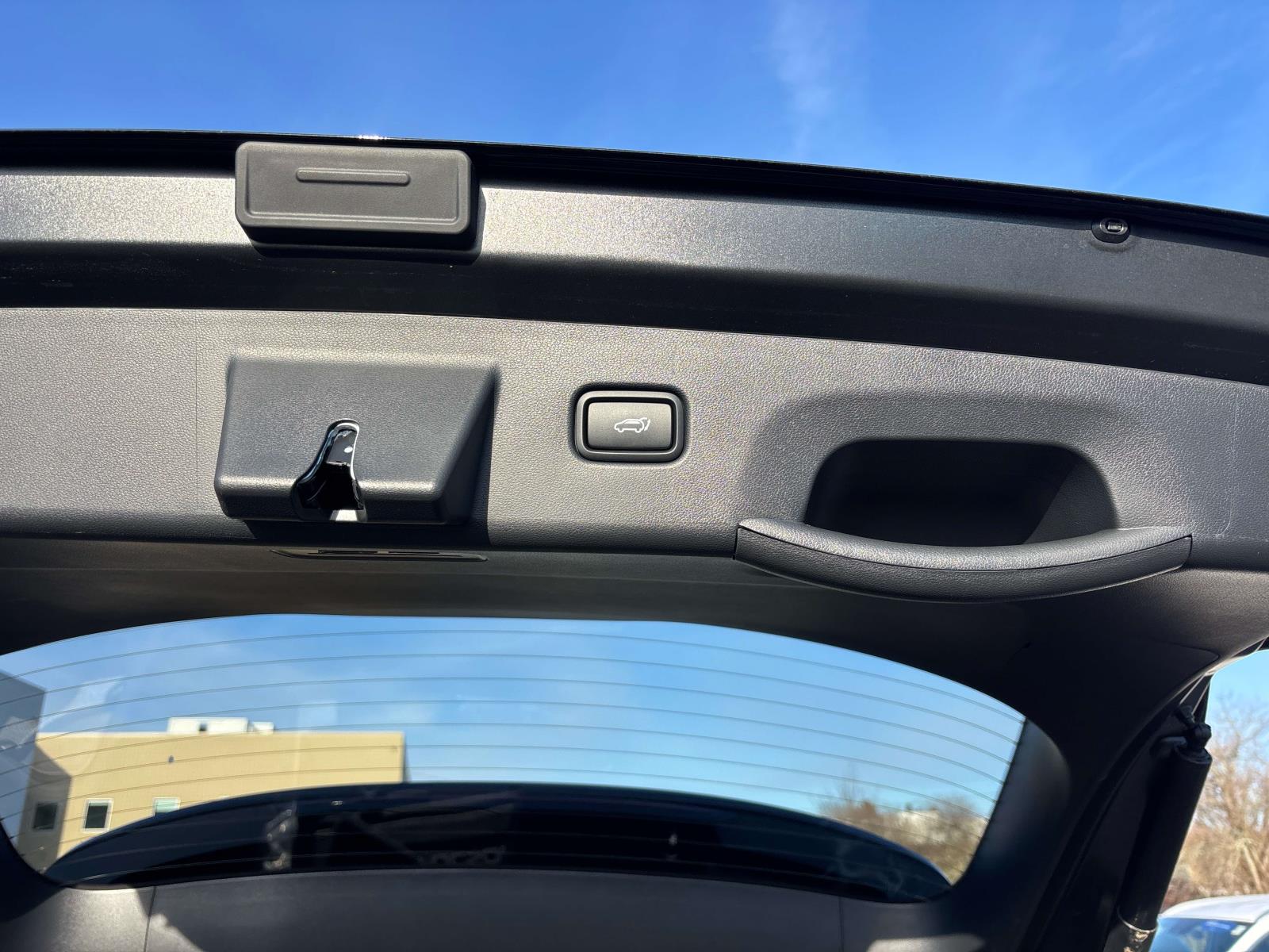 2025 Hyundai Tucson SEL Convenience - Photo 12
