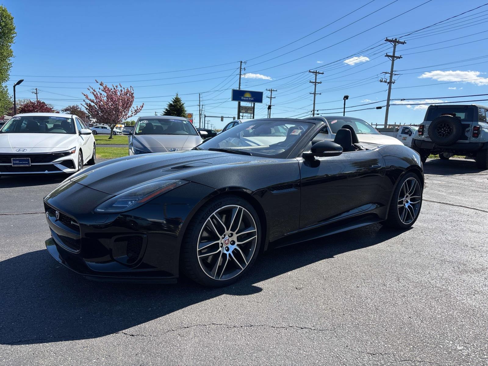 2018 Jaguar F-TYPE R-Dynamic Convertible AWD's photo