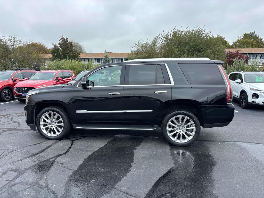 Used 2020 CADILLAC Escalade Luxury SUV