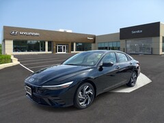 2025 Hyundai Elantra SEL Convenience Car