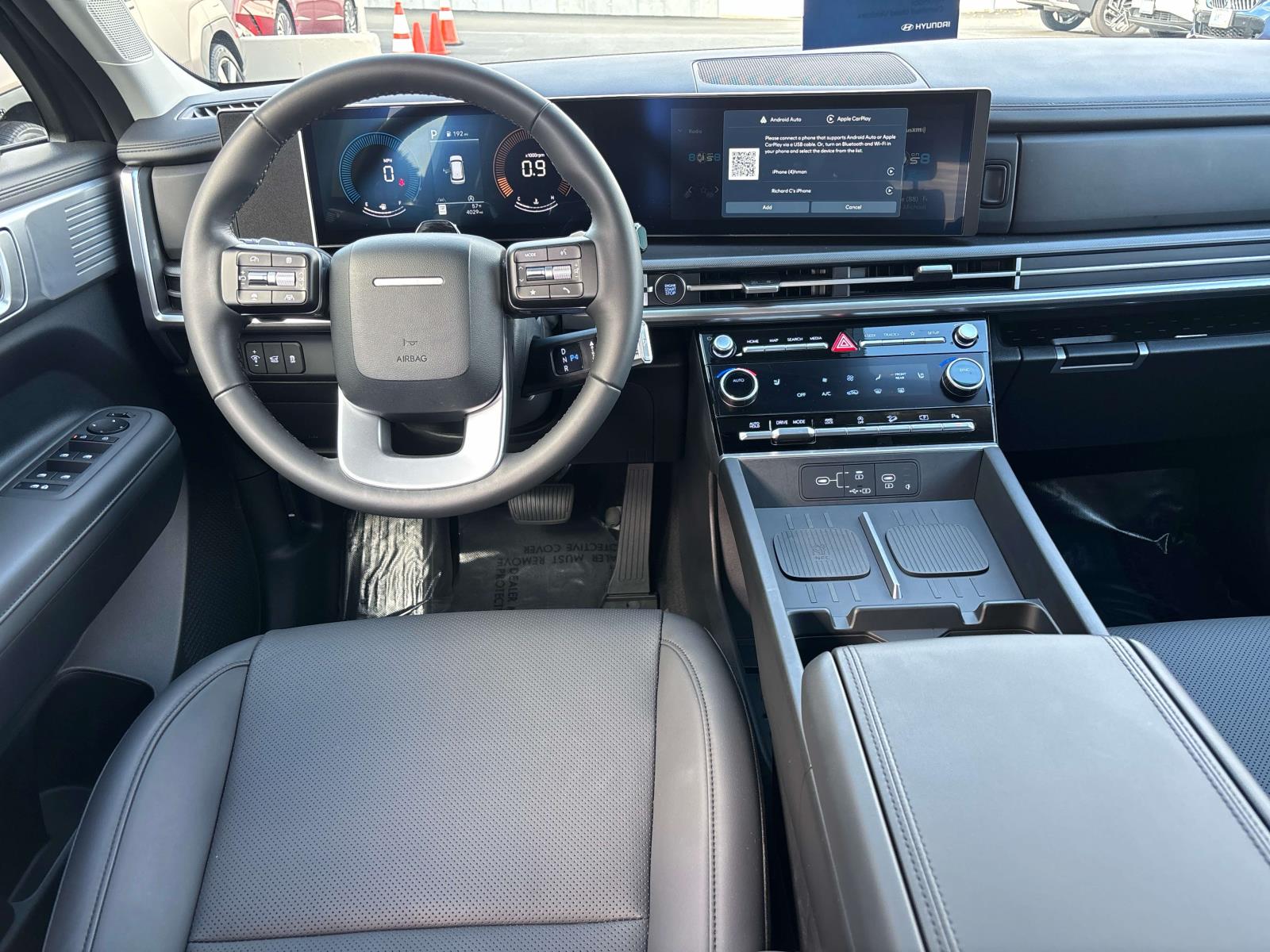 2025 Hyundai Santa Fe SEL - Photo 13