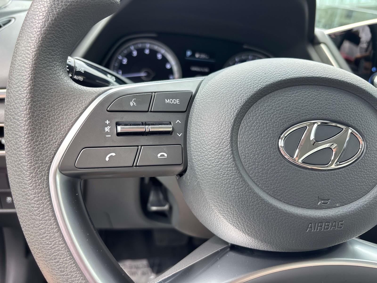 2023 Hyundai Sonata SEL - Photo 17