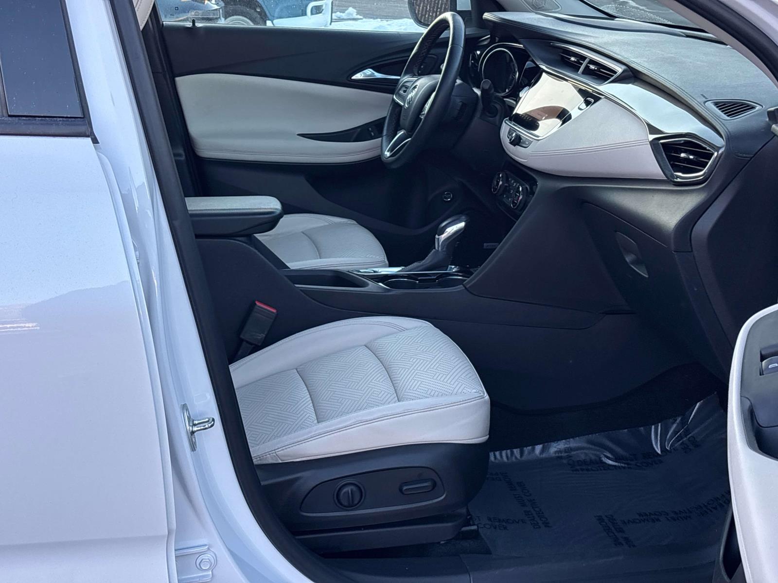 2020 Buick Encore GX Essence - Photo 15