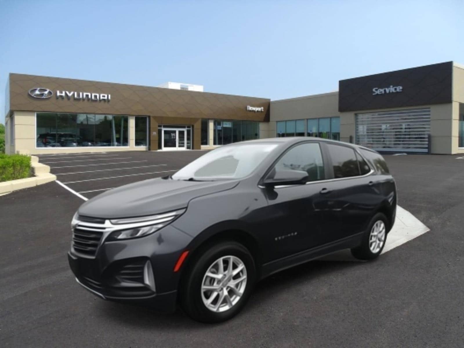 2022 Chevrolet Equinox LT's photo