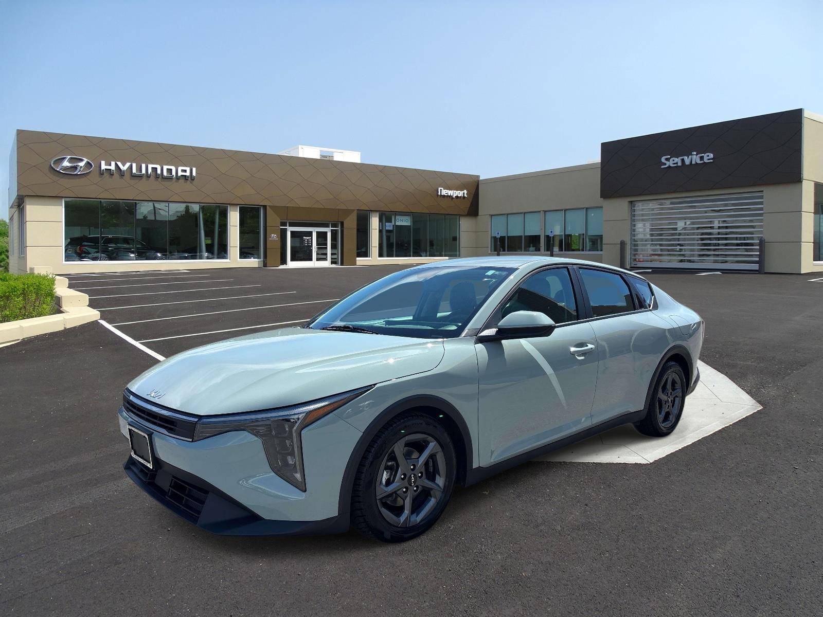 2025 Kia K4 LXS AT's photo
