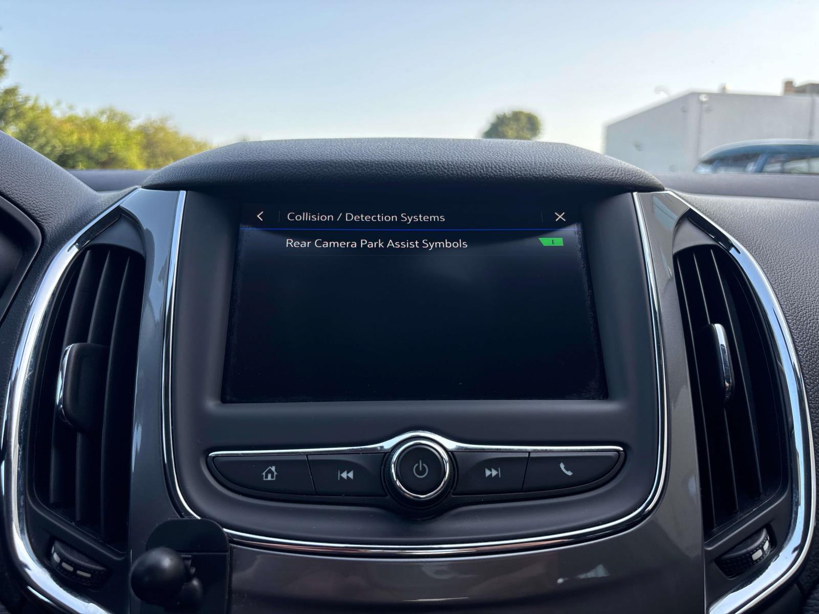 2019 Chevrolet Cruze LT - Photo 22
