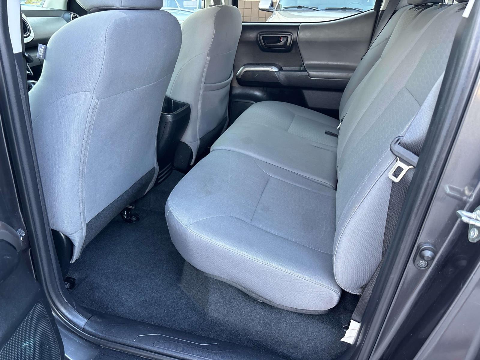 2018 Toyota Tacoma SR5 - Photo 11