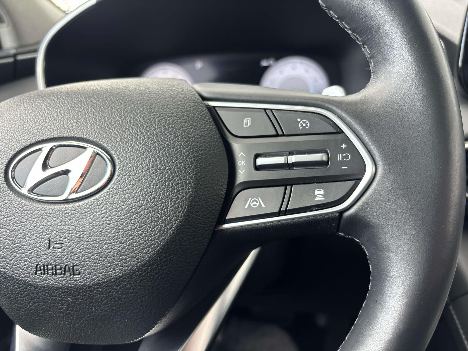 2022 Hyundai Santa Fe Limited - Photo 20