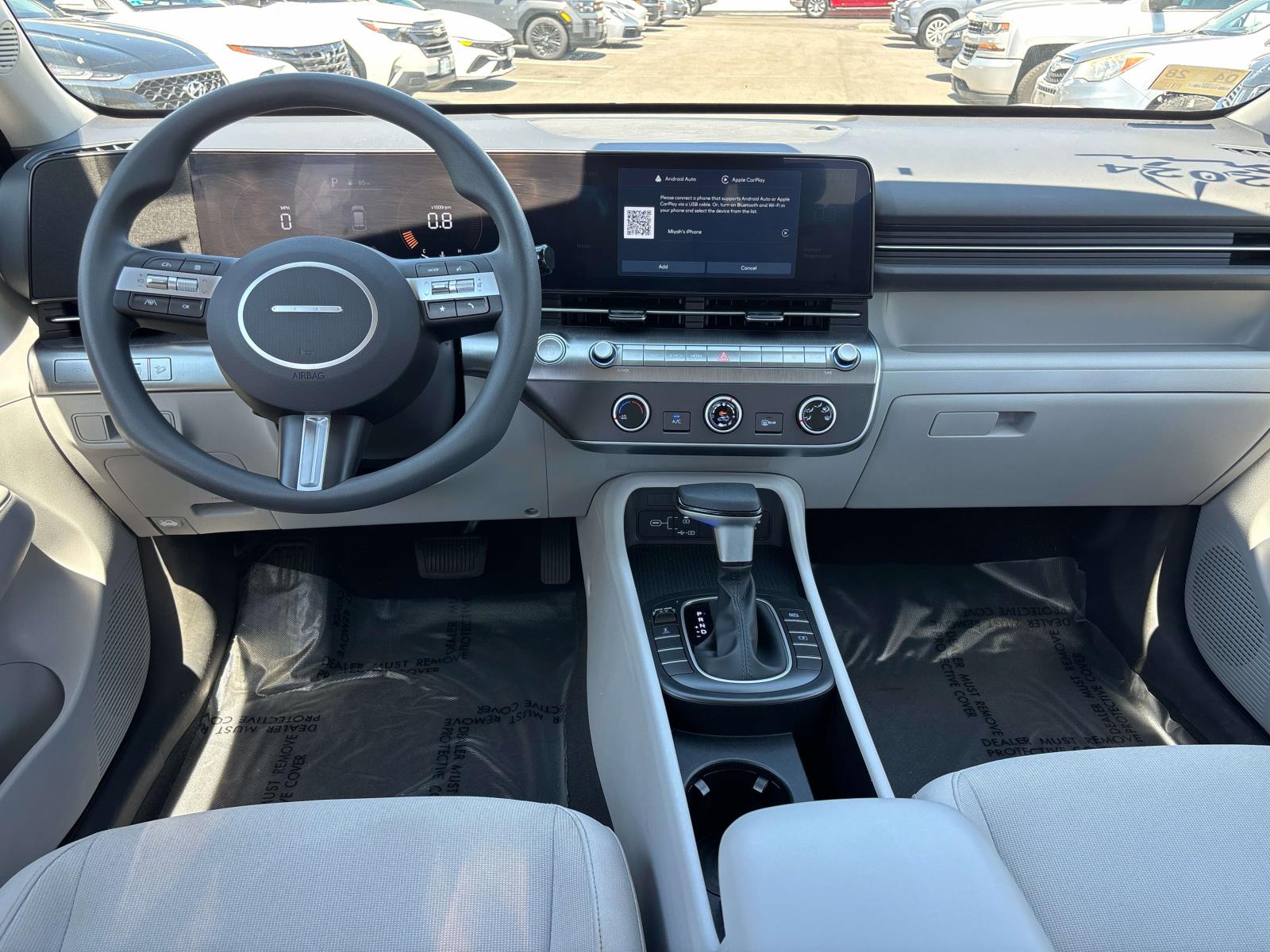 2024 Hyundai Kona SE - Photo 11