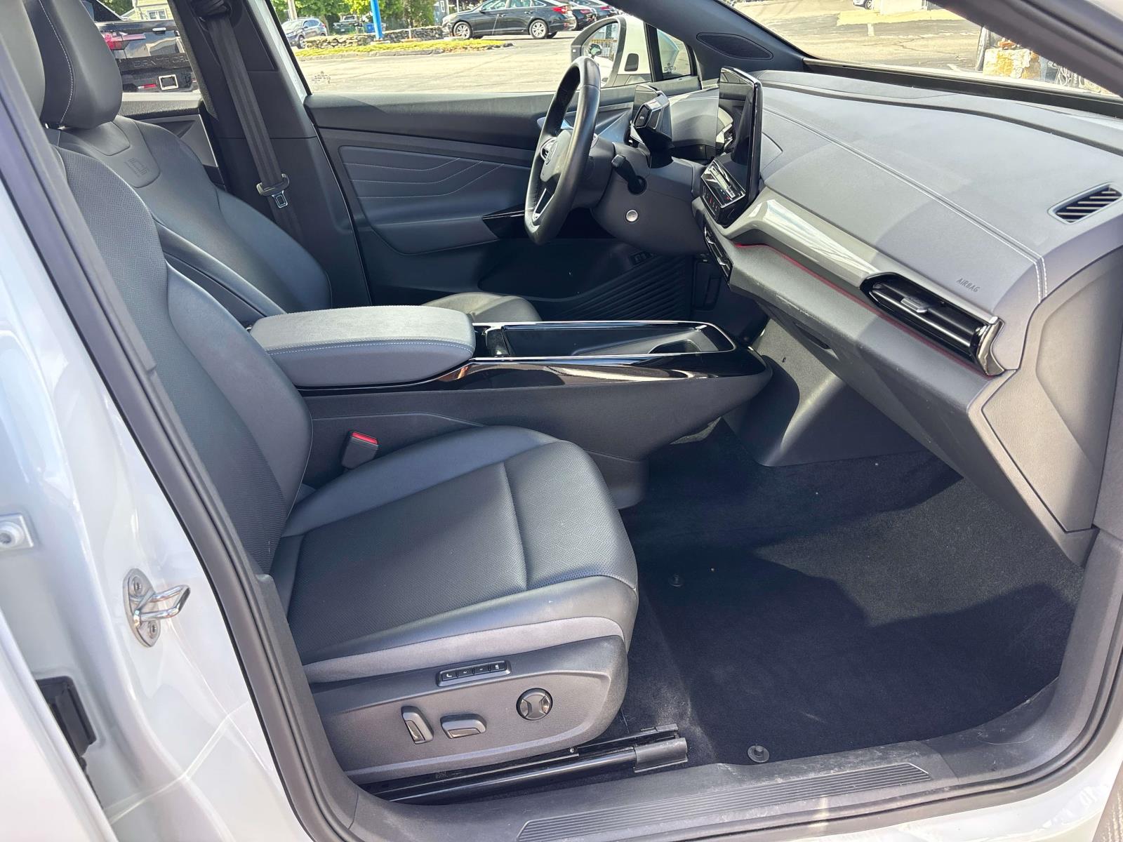 2023 Volkswagen ID.4 PRO S - Photo 17