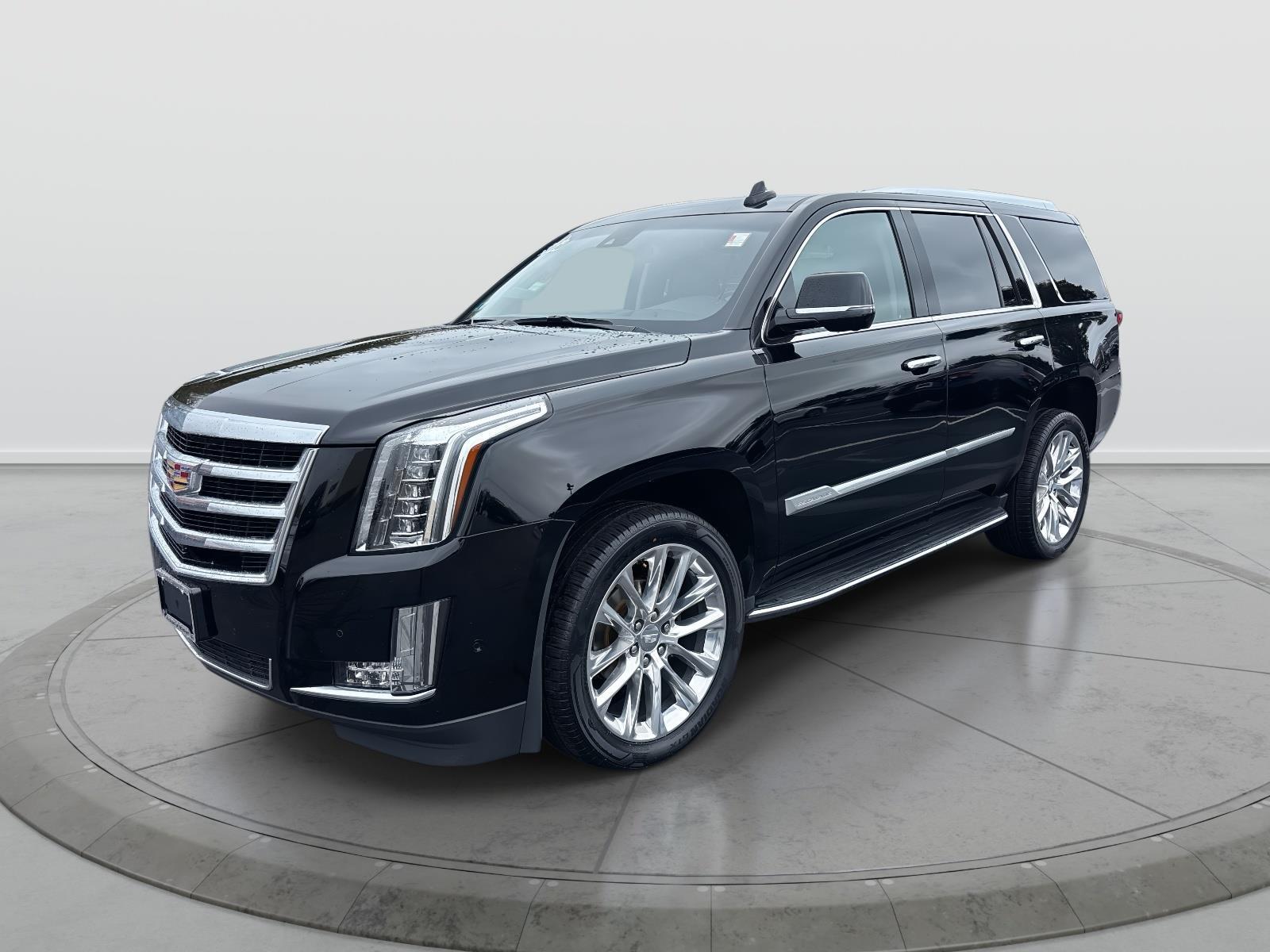 2020 Cadillac Escalade Luxury's photo