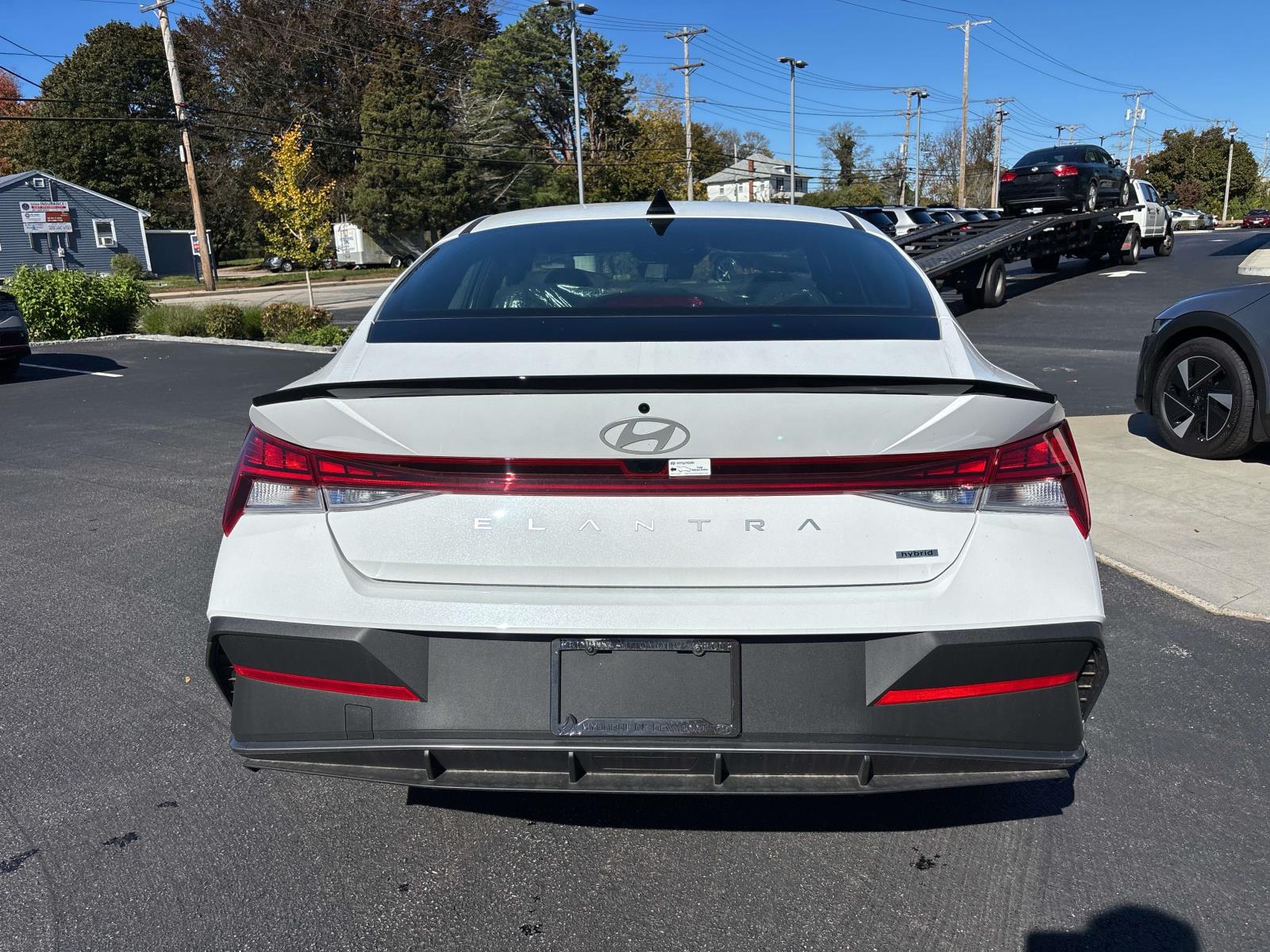 2025 Hyundai Elantra Blue - Photo 3