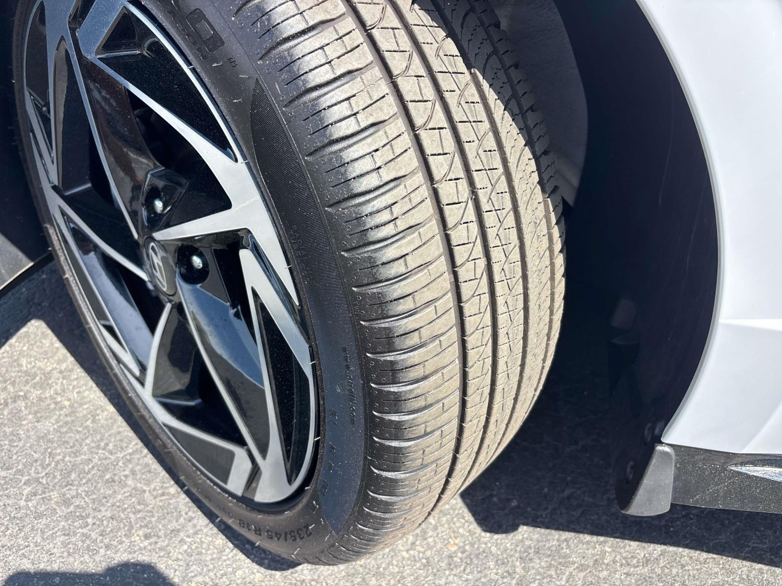 2026 Hyundai Sonata SEL - Photo 9
