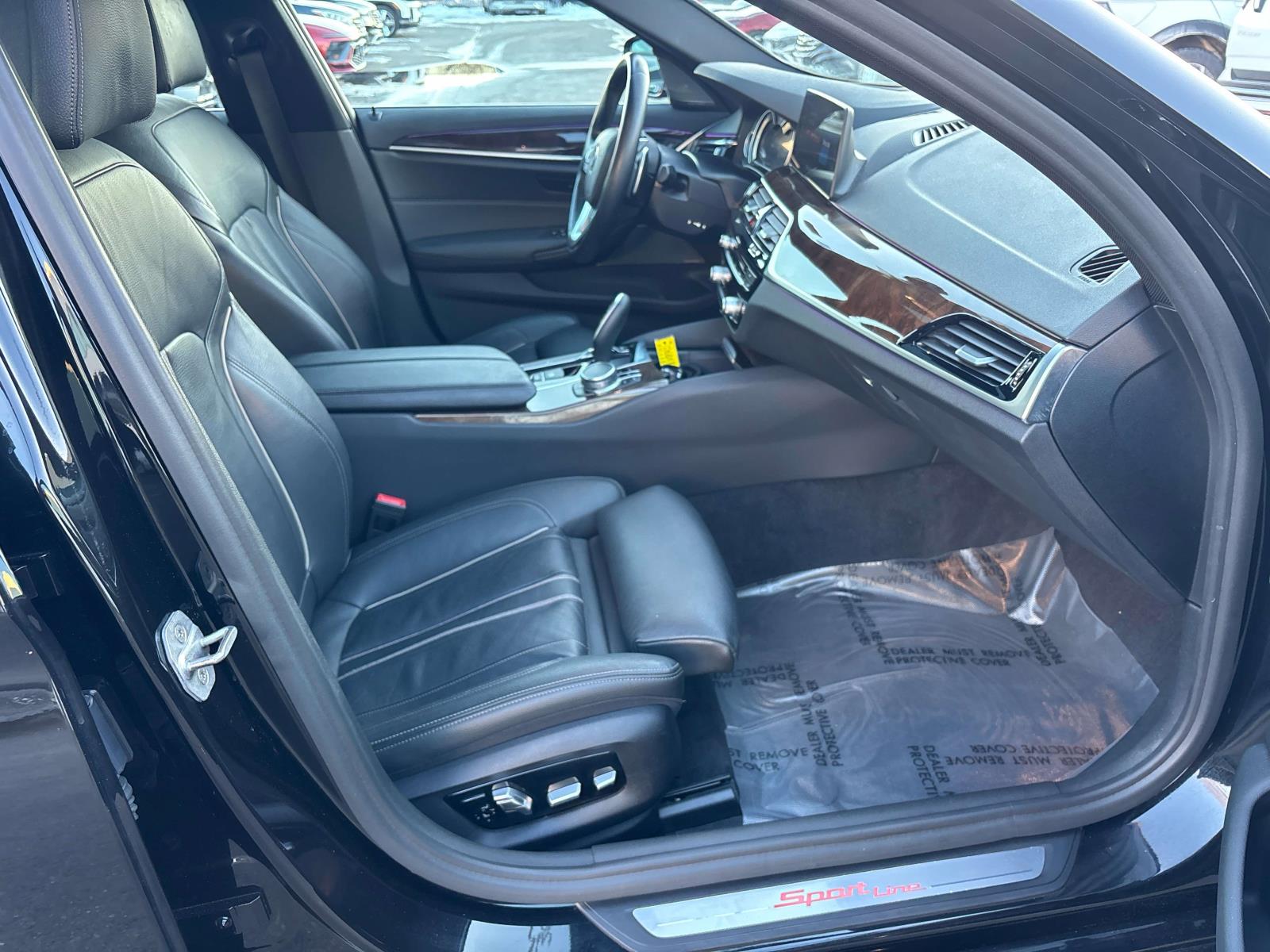 2018 BMW 5 Series 540i - Photo 15
