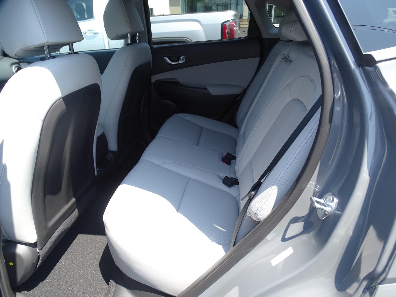 2023 Hyundai Kona EV Limited - Photo 7