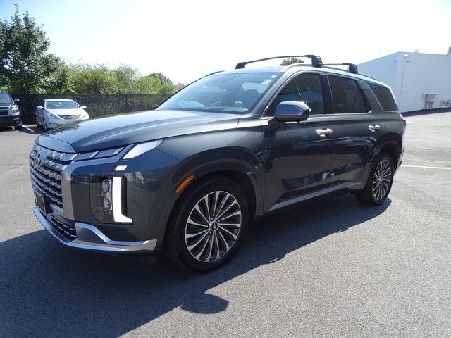 Certified 2023 Hyundai Palisade Calligraphy with VIN KM8R7DGE0PU583230 for sale in Middletown, RI