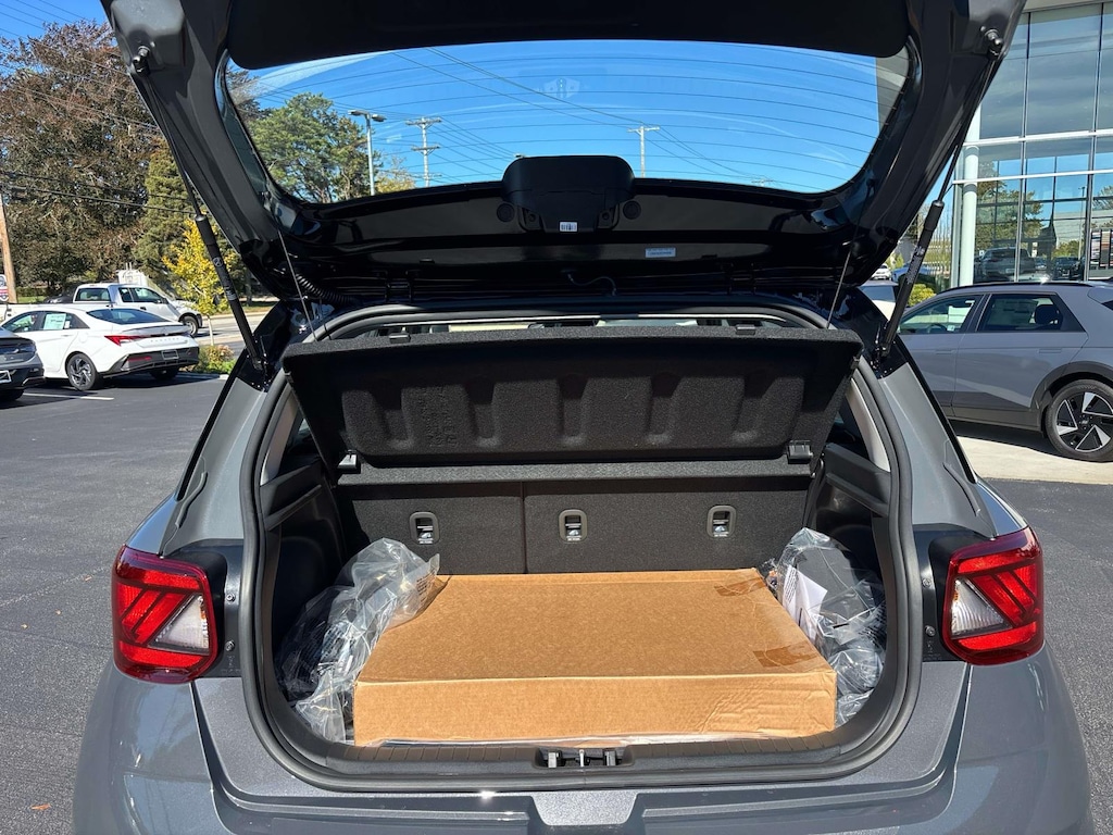 New 2026 Hyundai Venue SEL Sport Utility